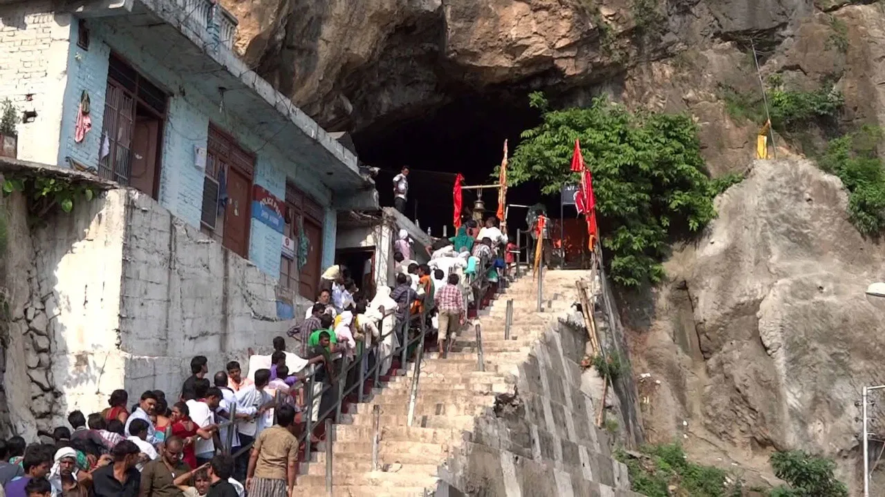 Shivkhori Darshan Timings and Daily Rituals Explained in Detail